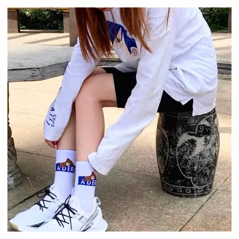 Kore gelgit marka Harajuku ader ayı orta tüp çorap moda trendi spor mektup çorap Sokak hip hop gelgit çorap