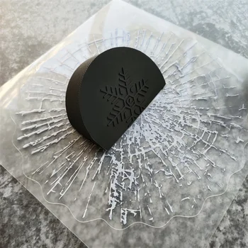 3D Hokey Diski Araba Çıkartması Buz Hokeyi Stil Kırık Cam Paramparça Pencere Prank Sticker
