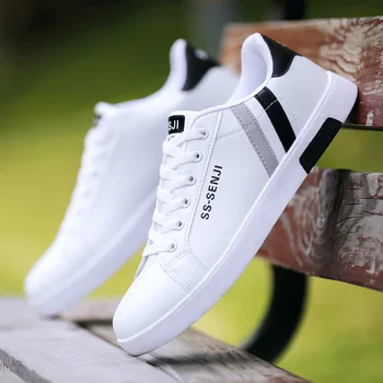 Düz rahat ayakkabılar Erkekler Beyaz Sneakers 2021 Moda Açık Nefes koşu ayakkabıları Adam Yeni Öğrenci Spor Ayakkabı Zapatos Hombre
