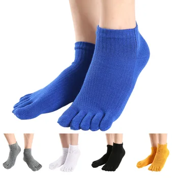 5 Pairs erkek Rahat Pamuklu Çorap Ayak Parmakları ile Düz Renk Beş Parmak Ekip Çorap Sonbahar Kış Sıcak Anti-sürtünme Bölünmüş Ayak Çorap