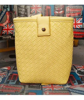 Kadınlar için çanta 2022 Tasarımcı Lüks Bahar Yeni Moda Dokuma Lace Up Taşınabilir Kova tek omuz askılı çanta Çanta