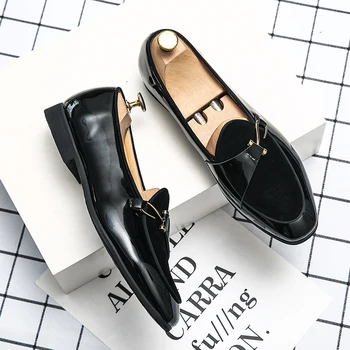 Erkekler Elbise Ayakkabı İş PU Nefes Slip-On Düğün Oxford Ayakkabı Resmi rahat ayakkabılar Moda düz ayakkabı Loafer'lar